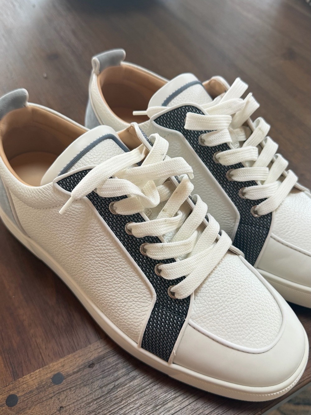 Christian Louboutin White Leather Low-Top Sneakers with Black Textured Panel